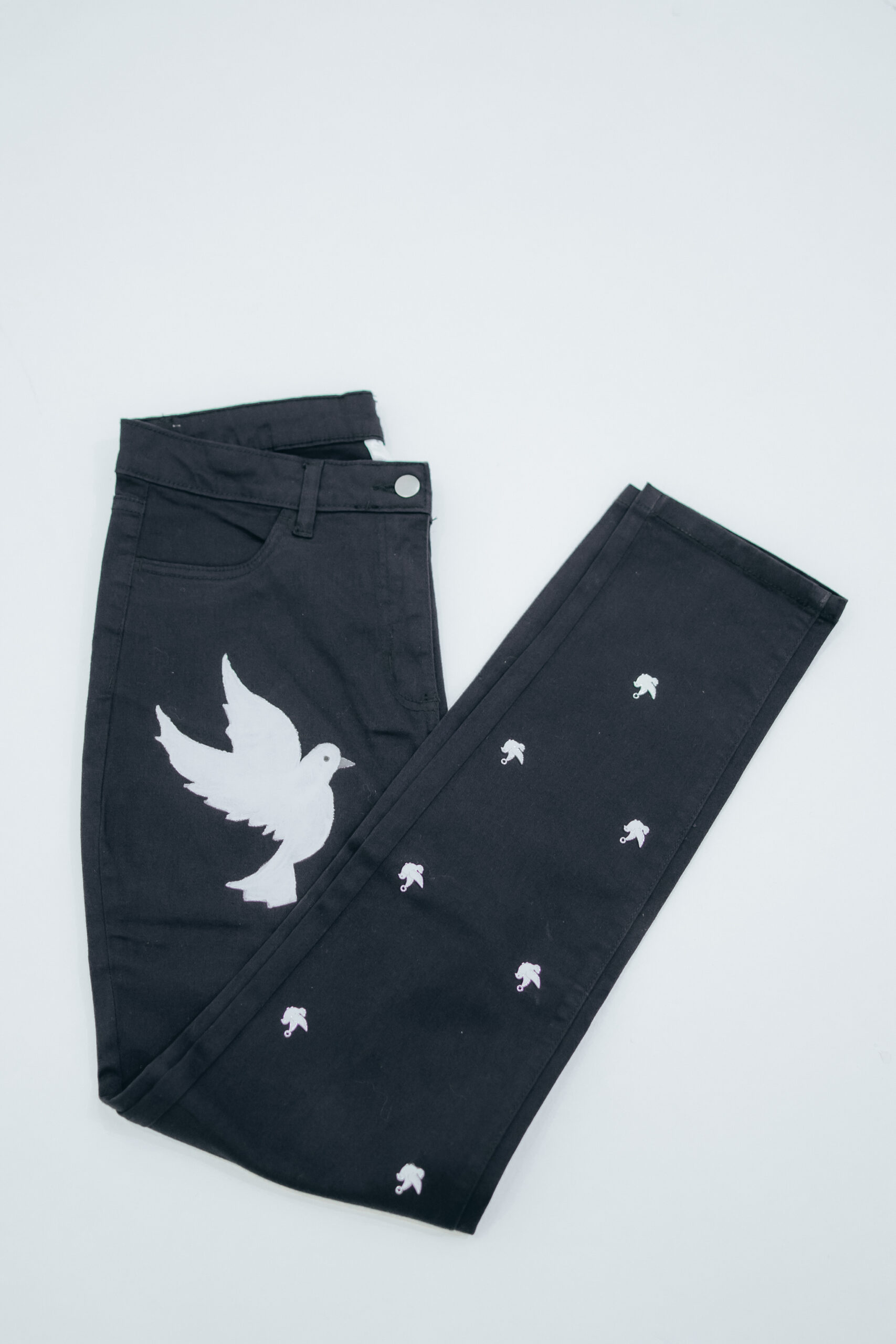 Handpainted Dove Embellished Pant - Image 2